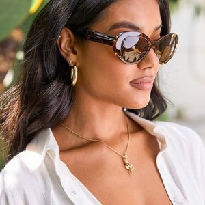 Lulu's frame of mind brown tort rounded sunglasses